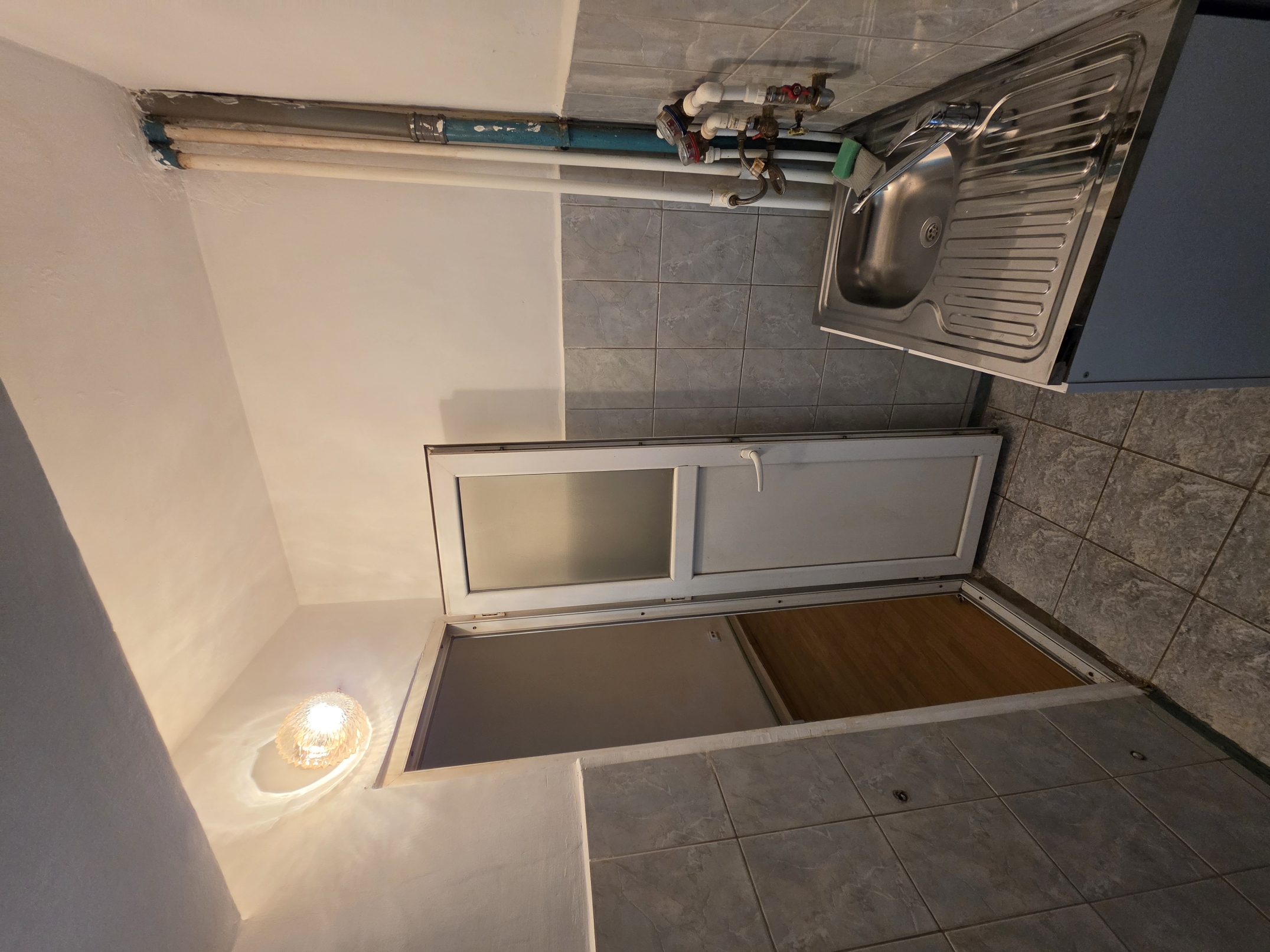 Imagine 2 pentru Renovare garsoniera in Iasi