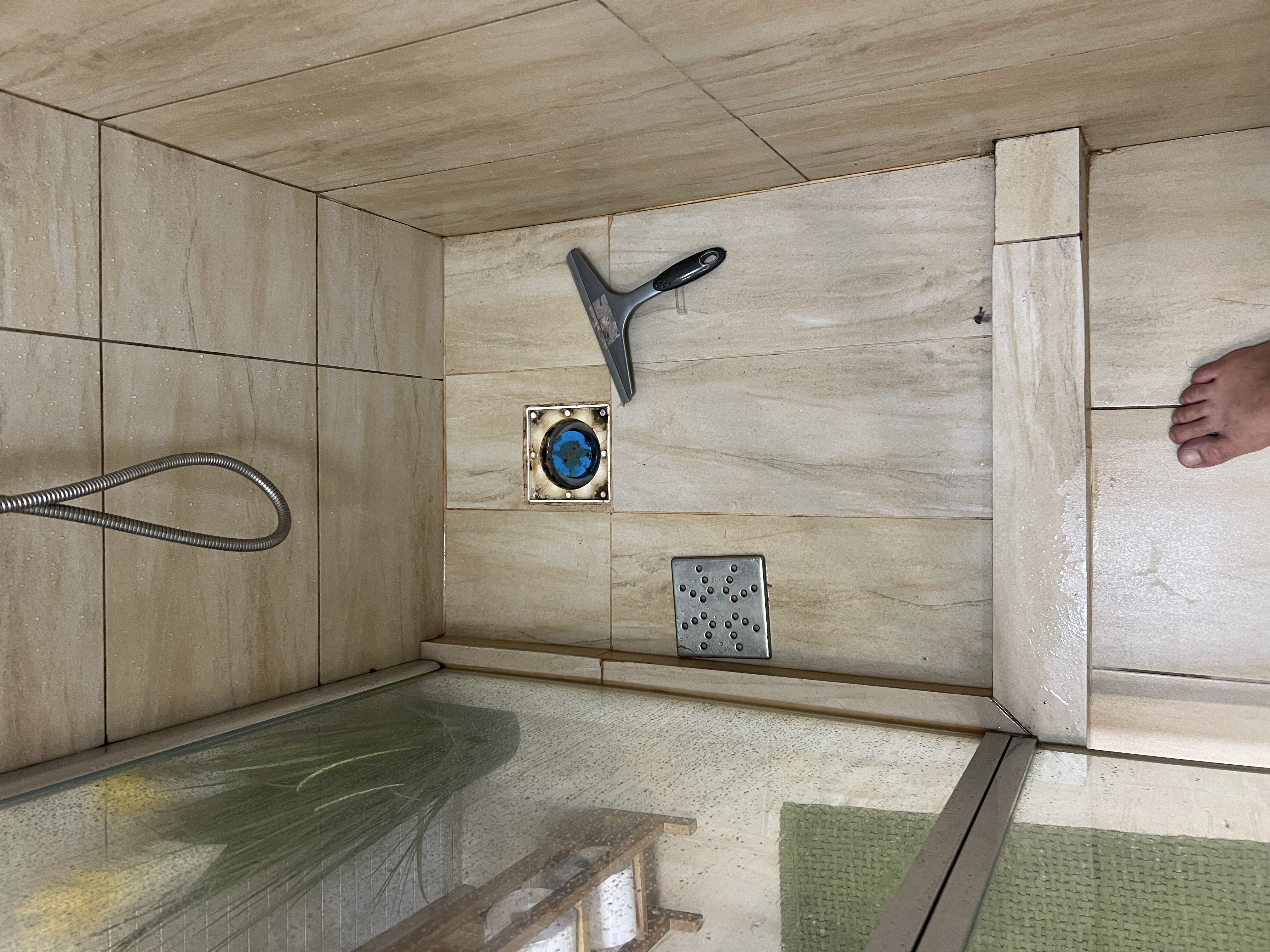 Imagine 1 pentru Montaj cadita dus slim 